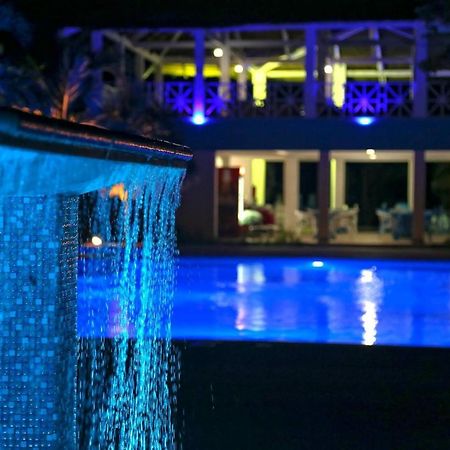 Djembe Beach Resort Kololi Esterno foto