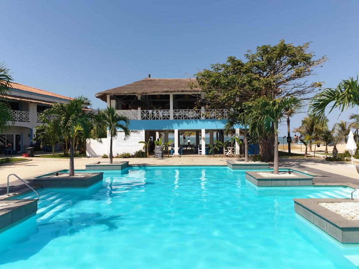 Djembe Beach Resort Kololi Esterno foto