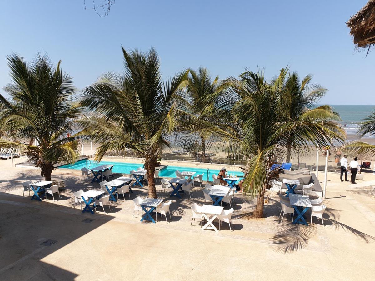 Djembe Beach Resort Kololi Esterno foto