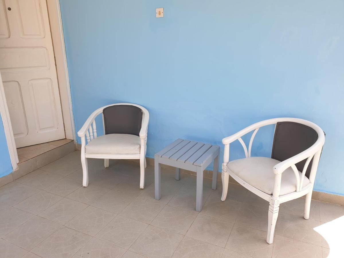 Djembe Beach Resort Kololi Esterno foto