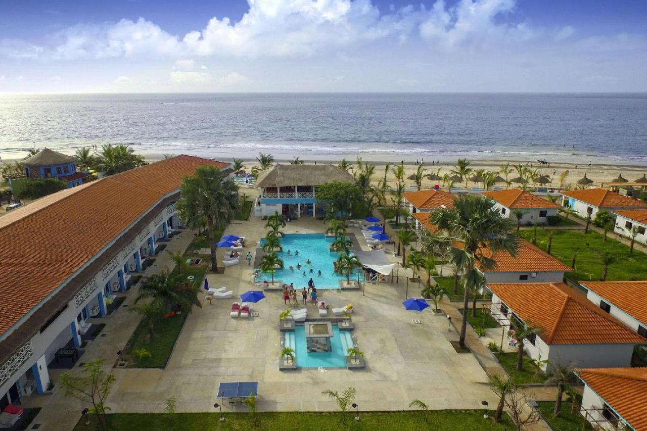 Djembe Beach Resort Kololi Esterno foto