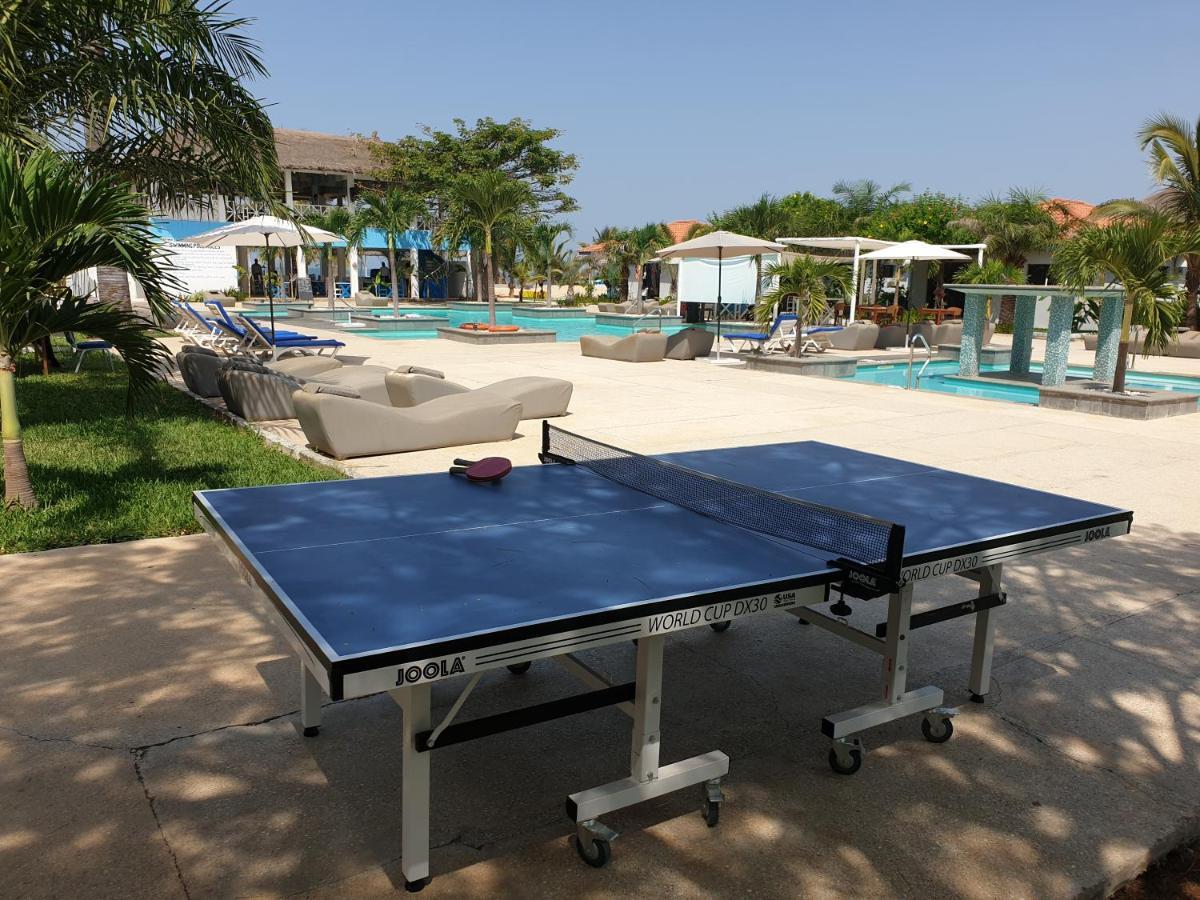 Djembe Beach Resort Kololi Esterno foto